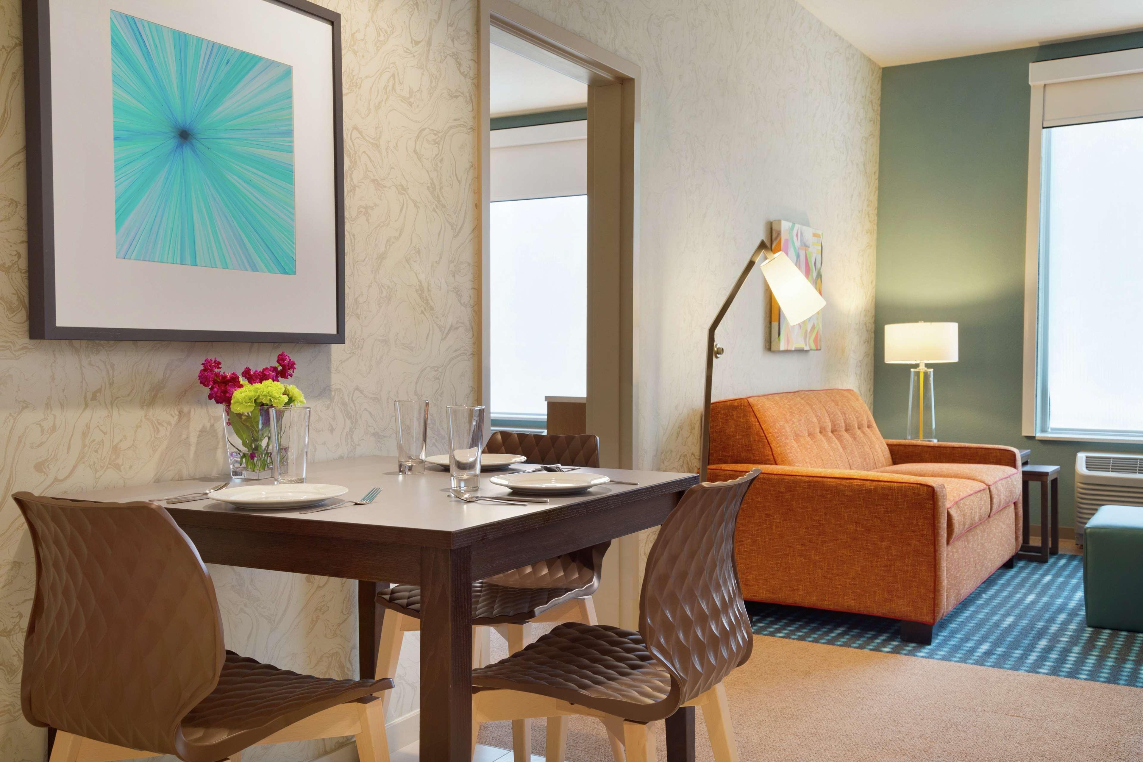 Home2 Suites By Hilton Фредерик Экстерьер фото