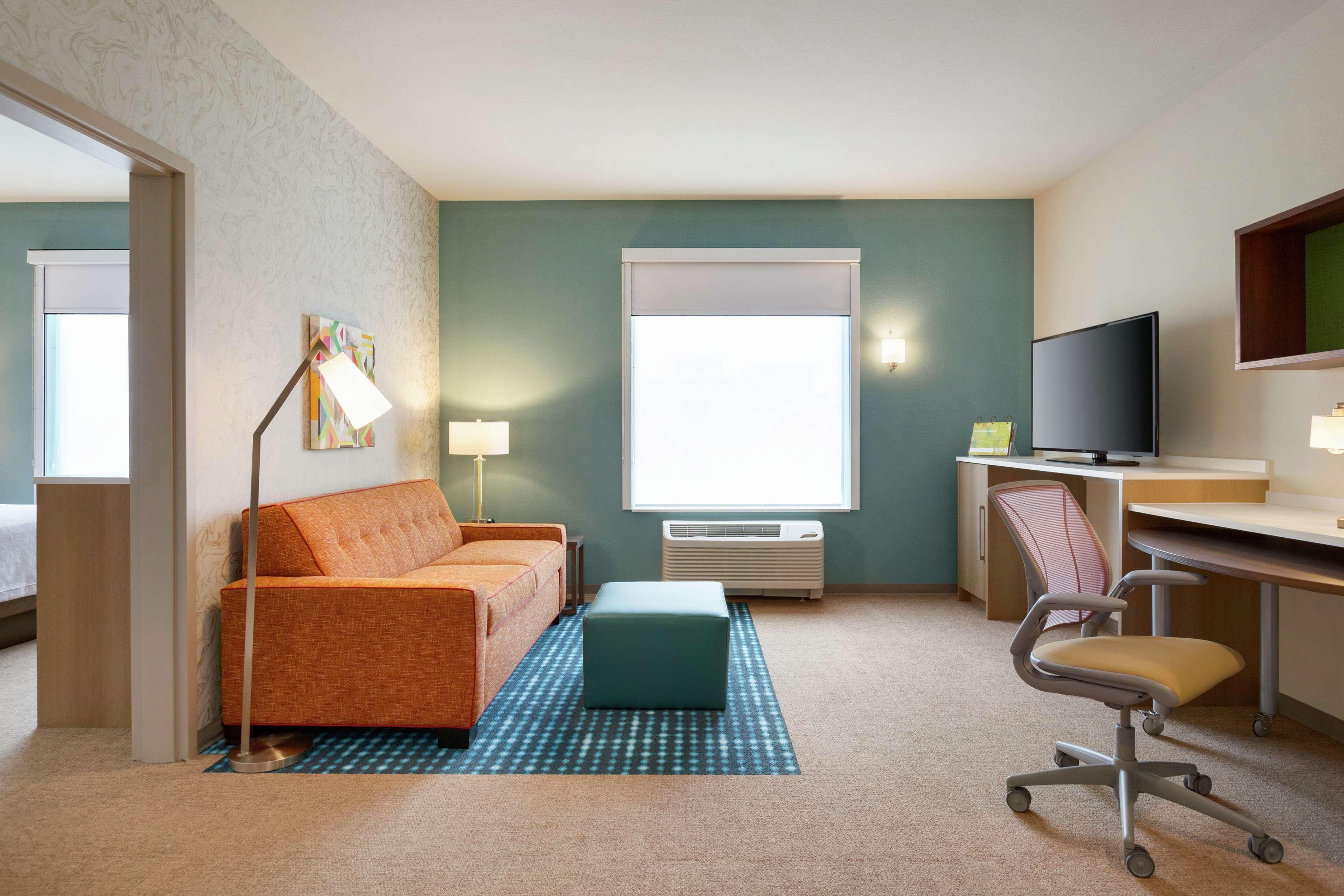 Home2 Suites By Hilton Фредерик Экстерьер фото