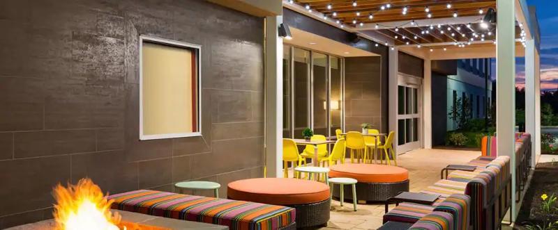 Home2 Suites By Hilton Фредерик Экстерьер фото